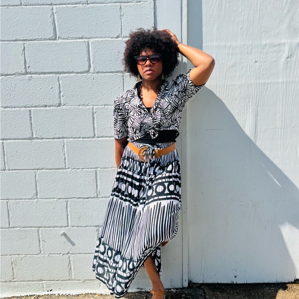 Black and White Patterned Skirt